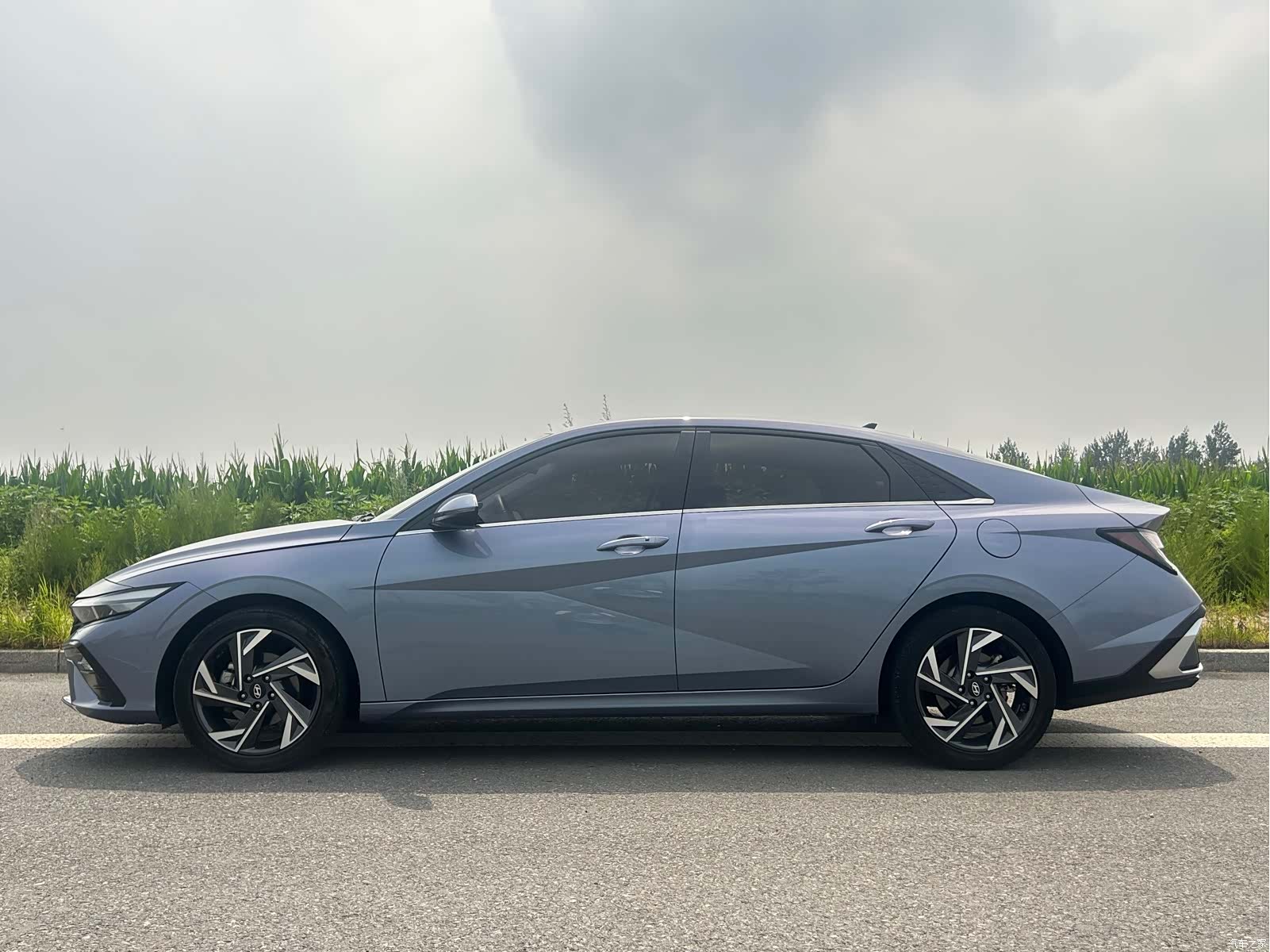 Hyundai Elantra, 2024 7