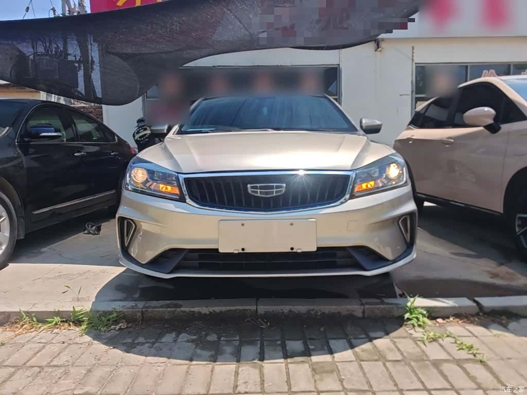 Geely Emgrand, 2021 3