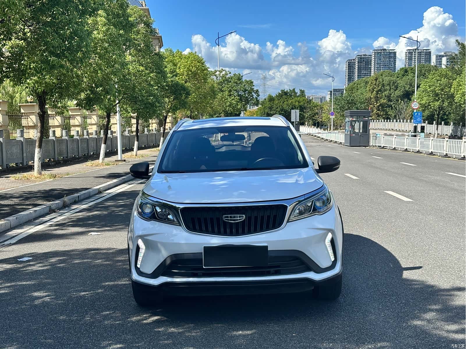 Geely X3, 2022 2