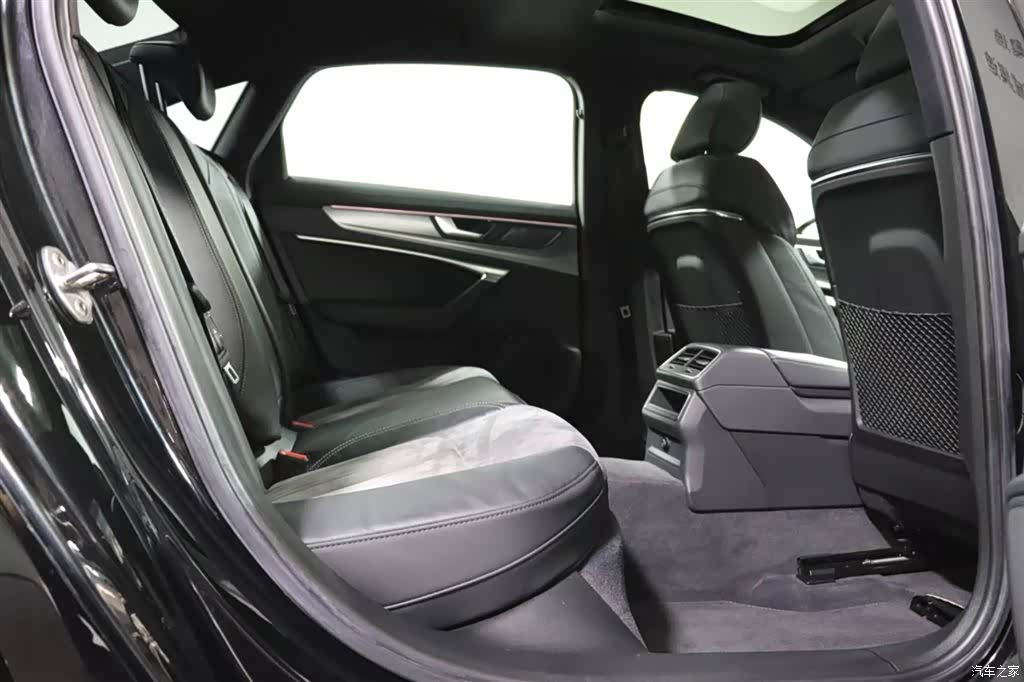 Audi A6L, 2022 6