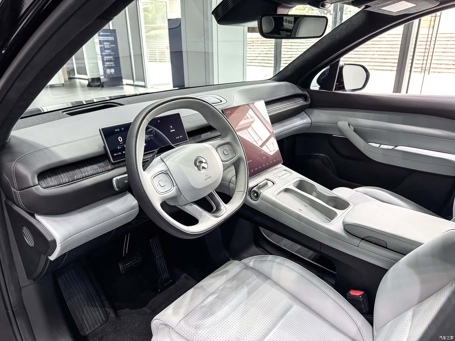 NIO ES6, 2024 4
