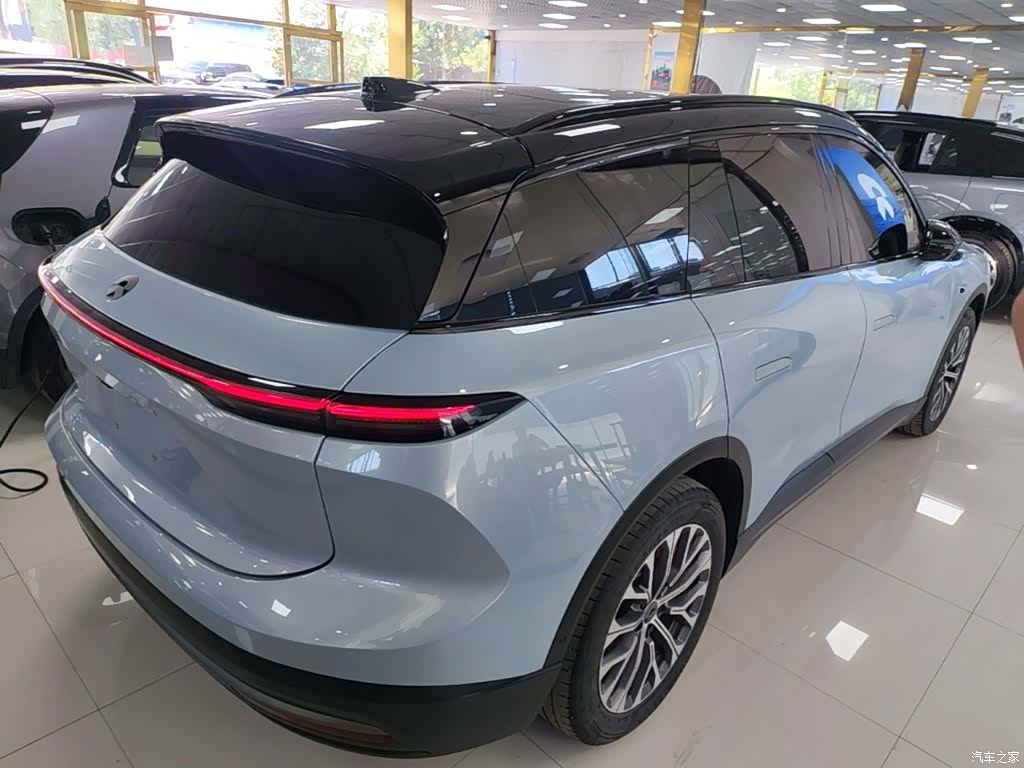 NIO ES6, 2023 7
