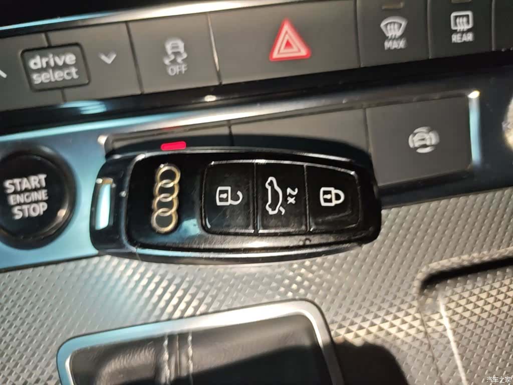 Audi A6L, 2020 9
