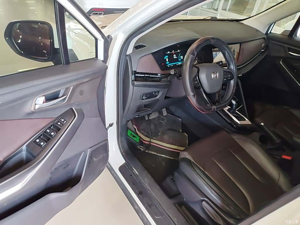 Changan CS15, 2020 16