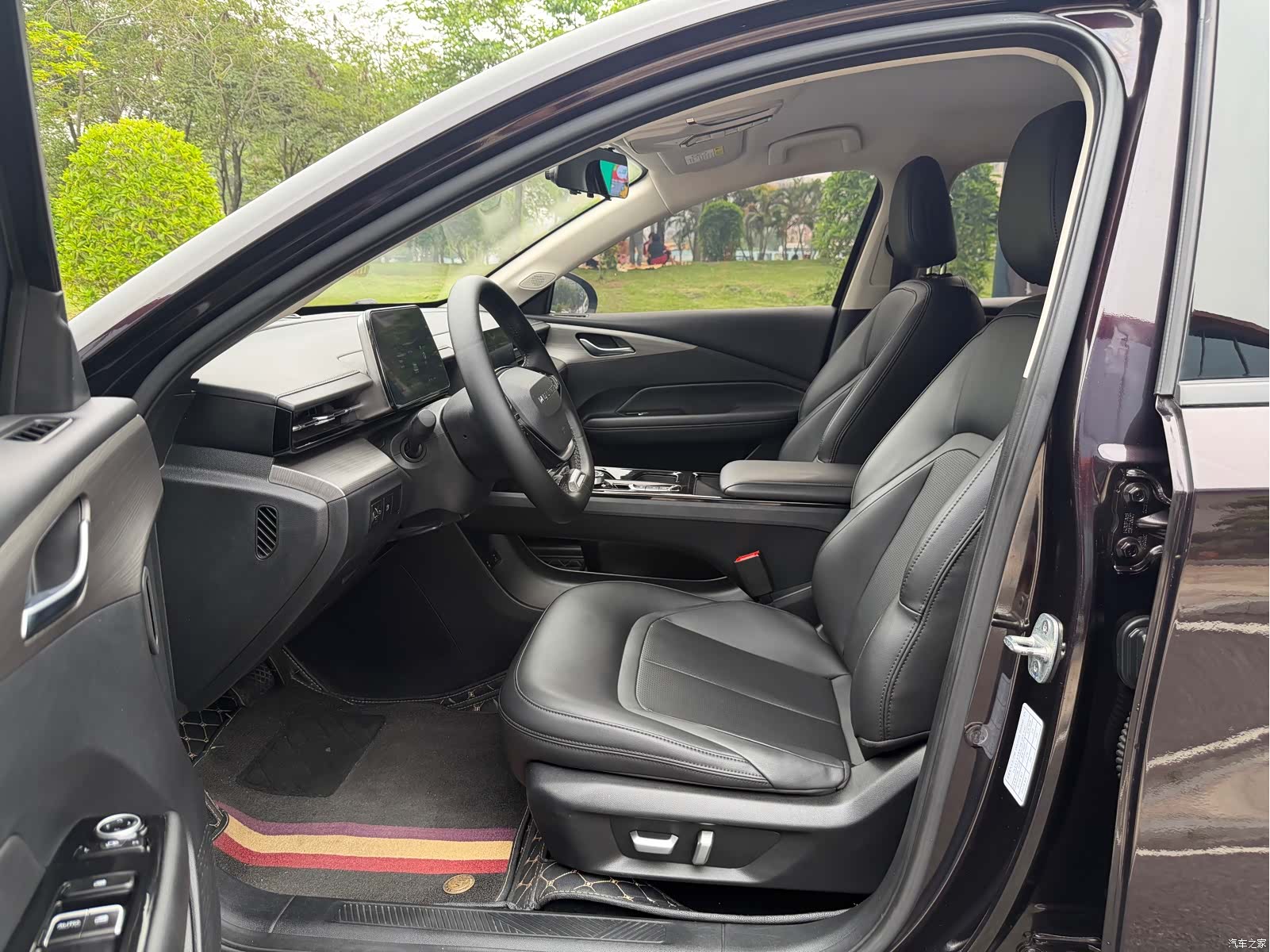 Wuling Starlight, 2023 14