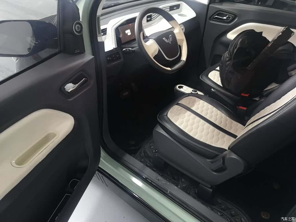 Wuling MINIEV, 2022 16