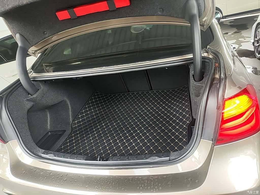 BMW 3 Series, 2018 19