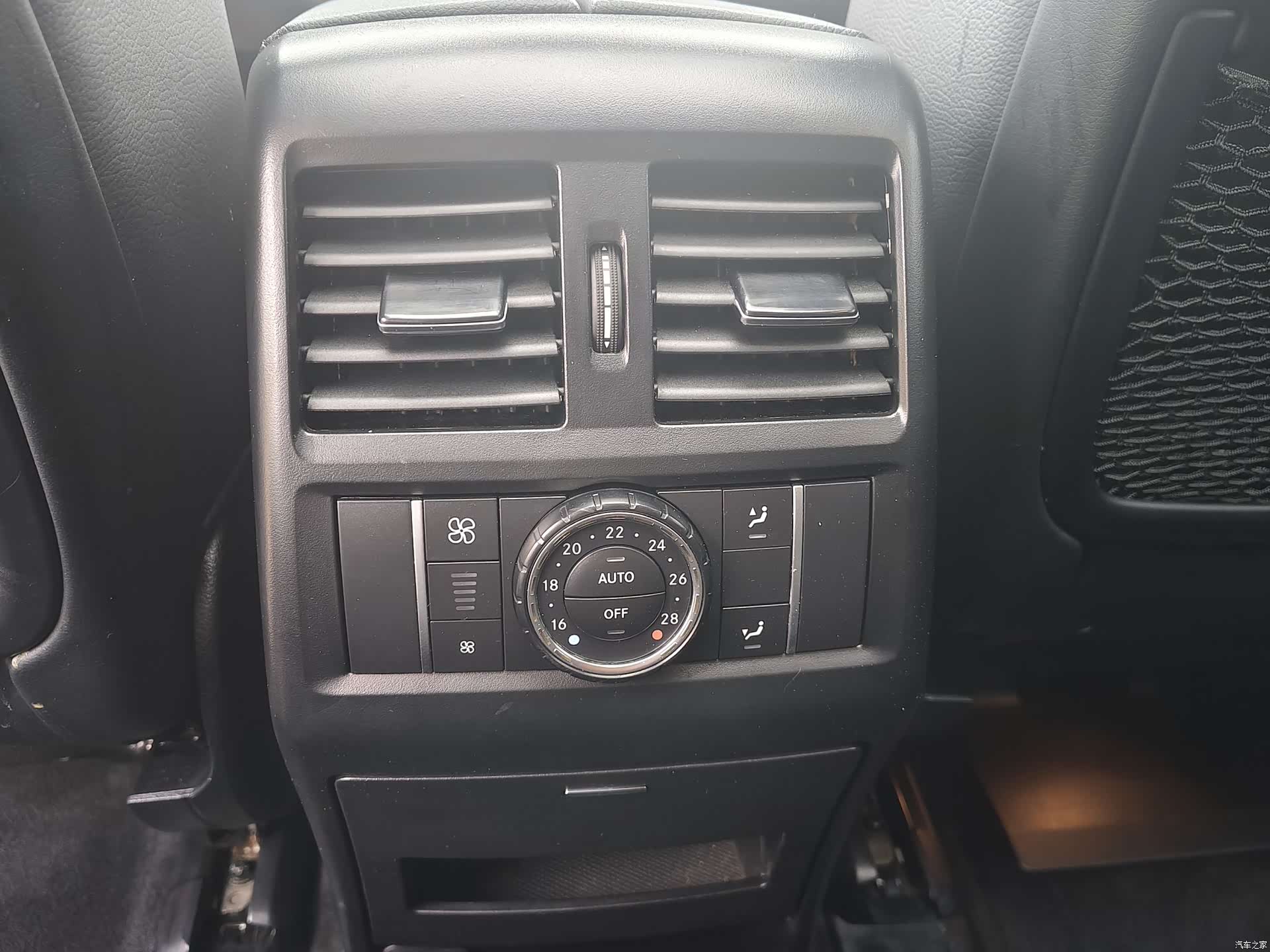 Mercedes-Benz GLE, 2017 60