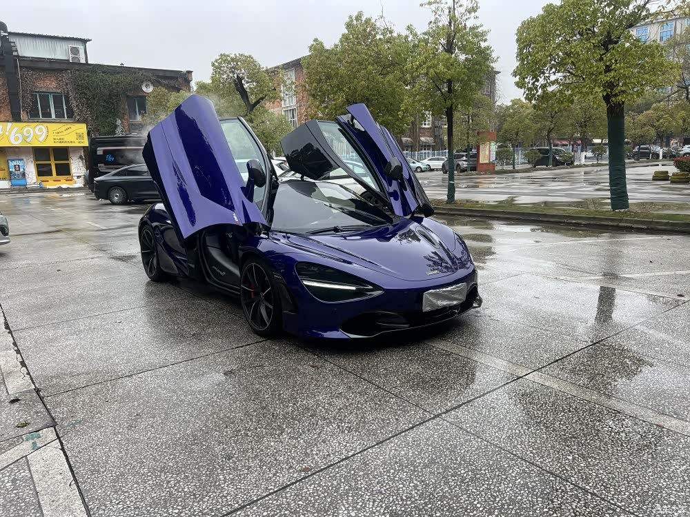 McLaren 720S, 2019 9