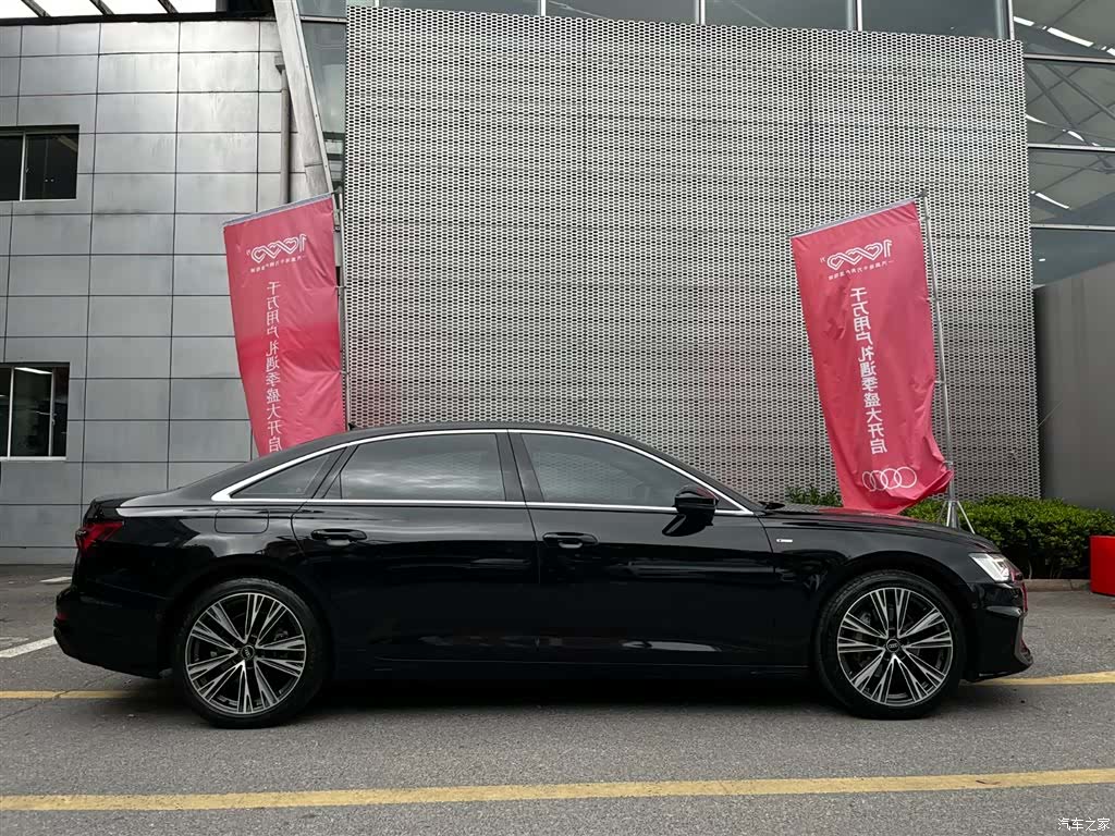 Audi A6L, 2022 4