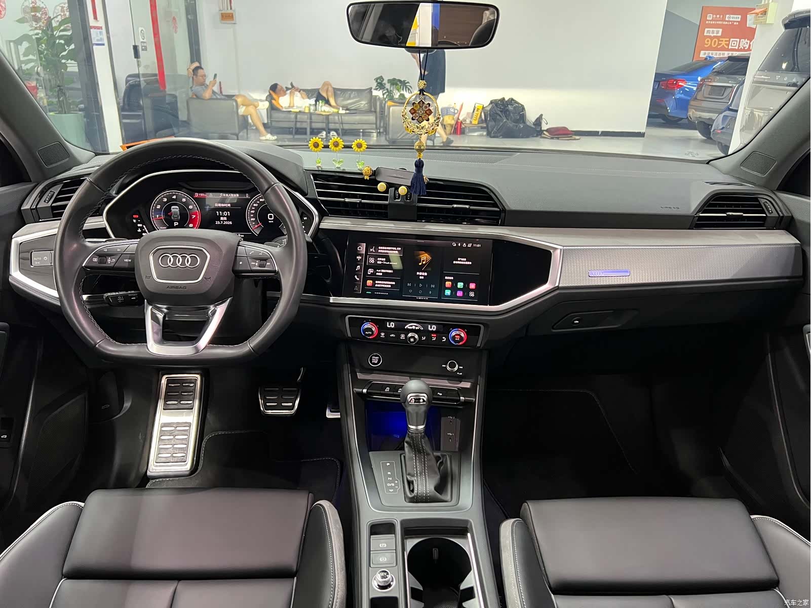 Audi Q3, 2024 9