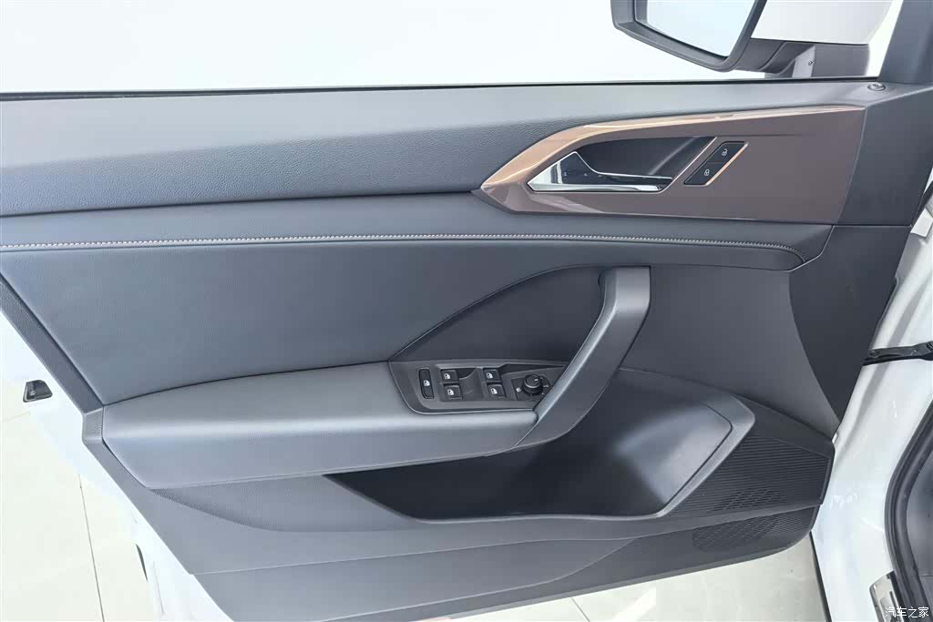 Volkswagen Tharu, 2021 7