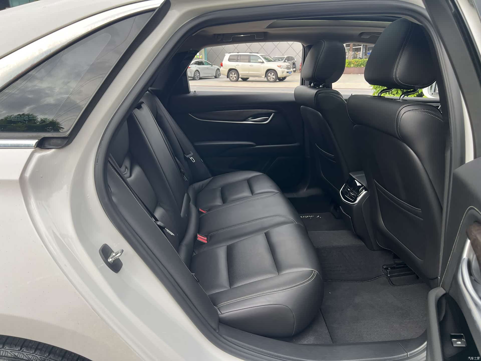 Cadillac XTS, 2019 11