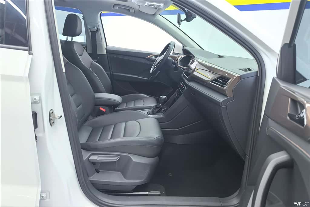 Volkswagen Tharu, 2021 8