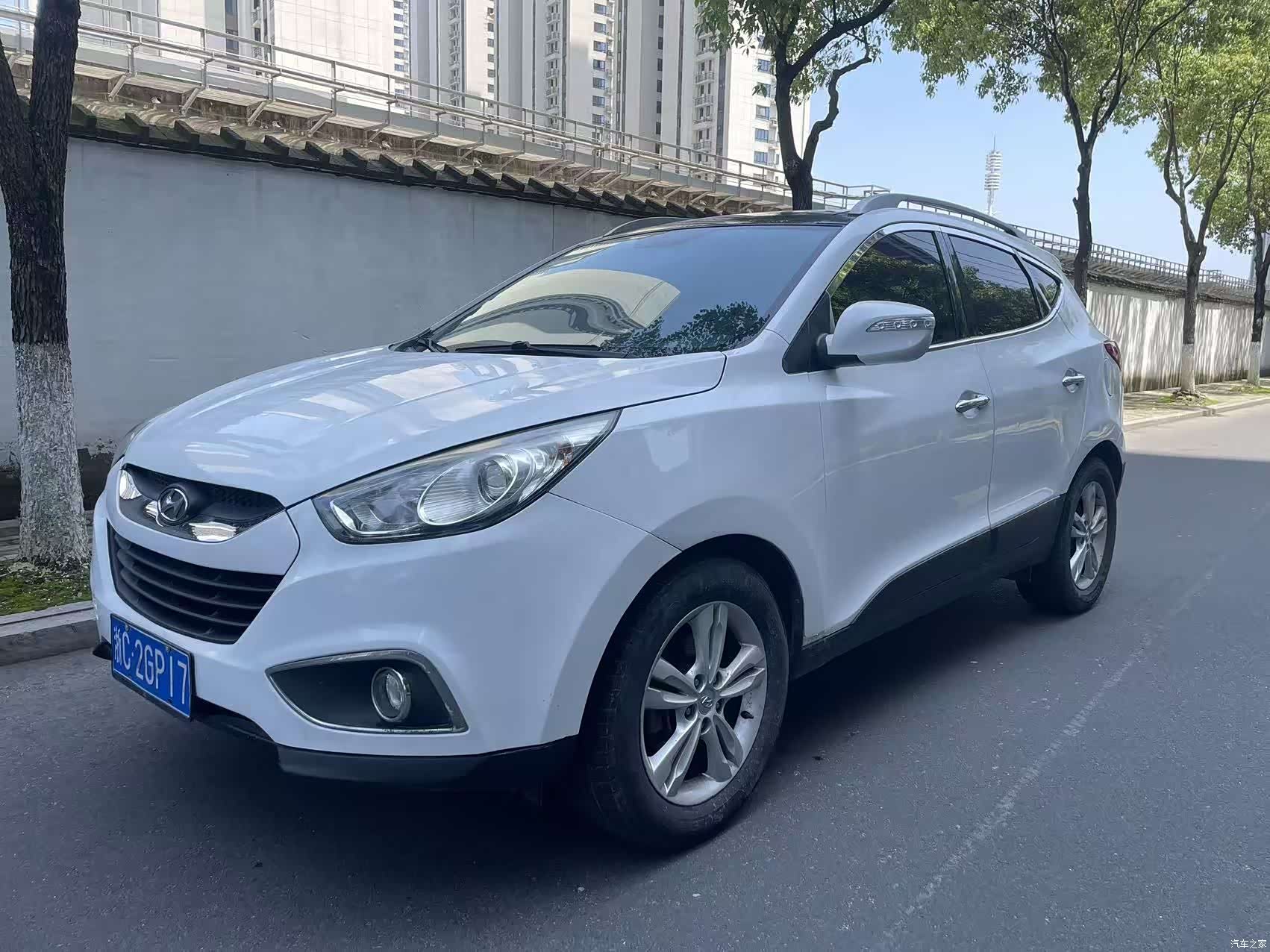 Hyundai ix35, 2012 1