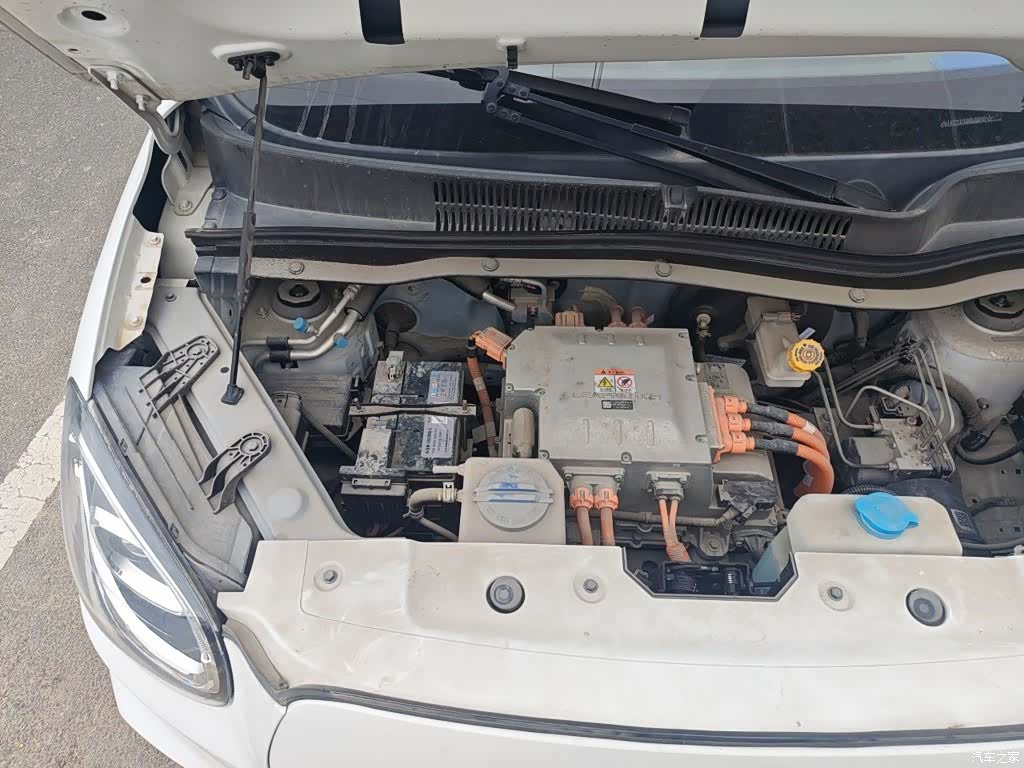 Leapmotor T03, 2022 20