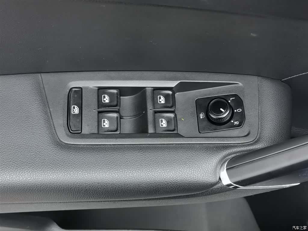 Volkswagen L, 2016 9