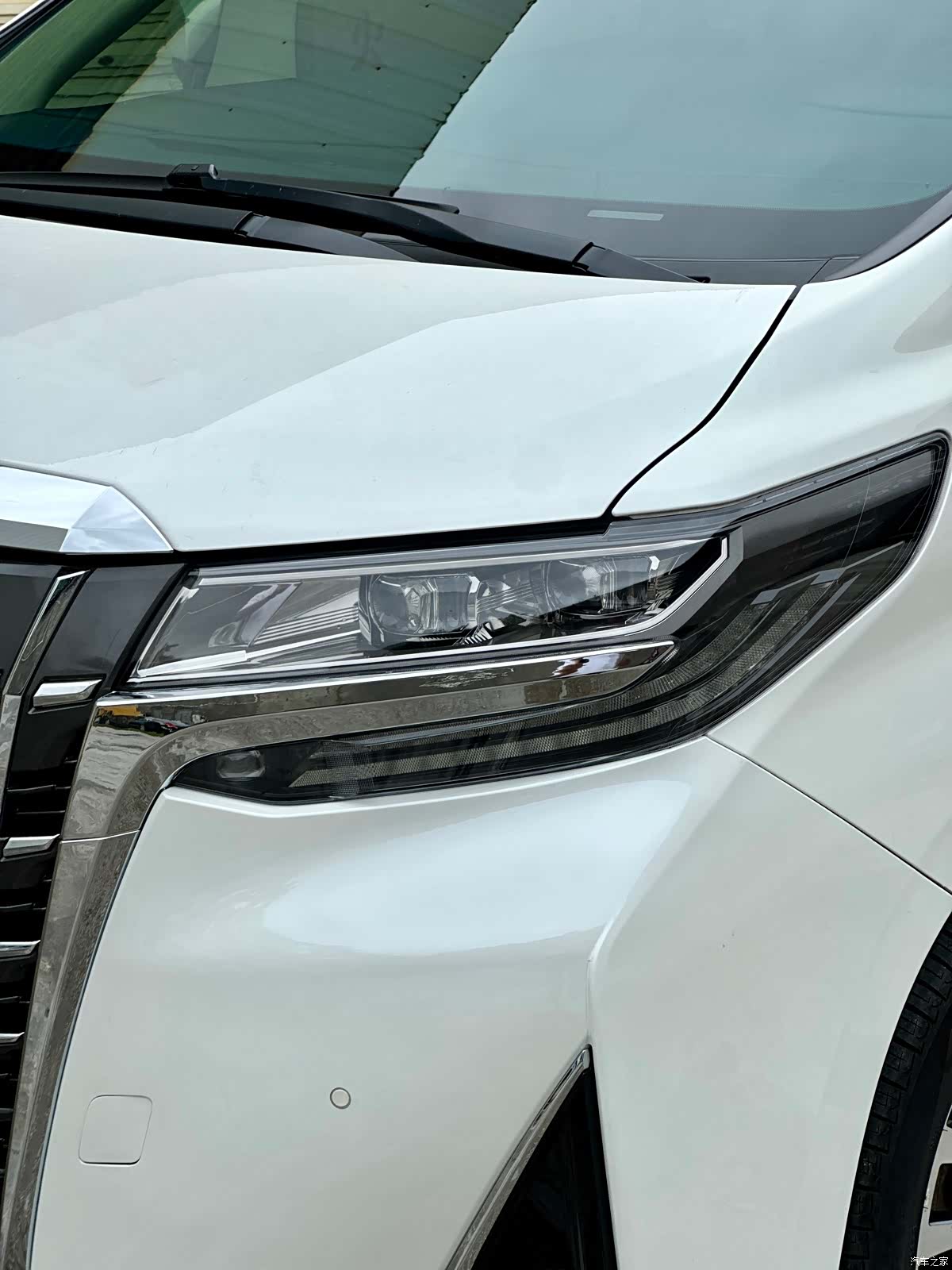 Toyota Alphard, 2016 19
