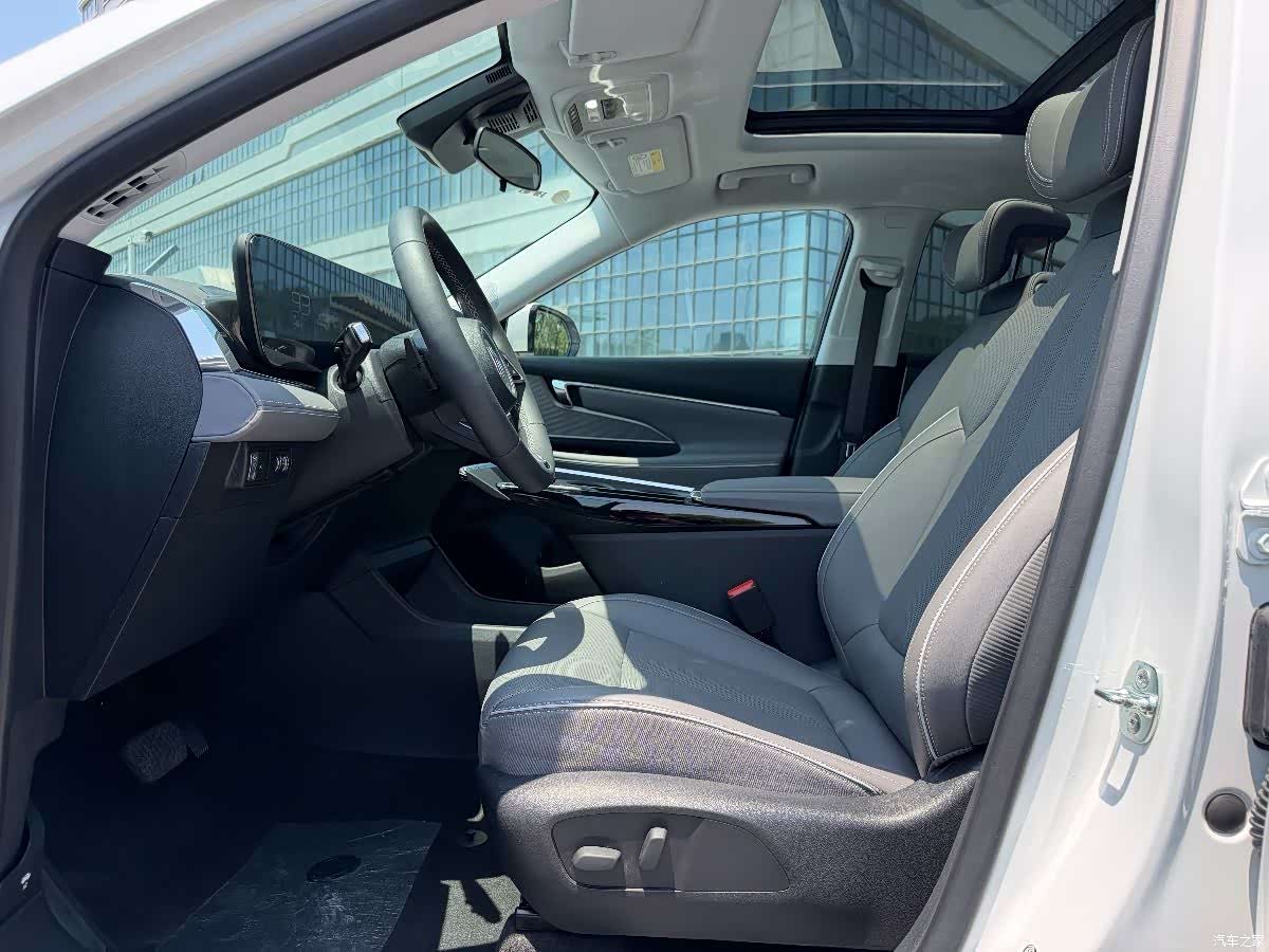 Buick E5, 2025 9