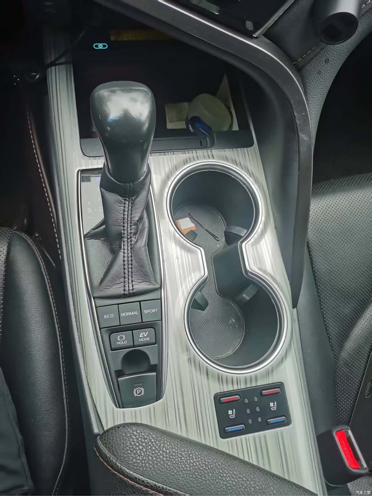 Toyota Camry, 2018 13