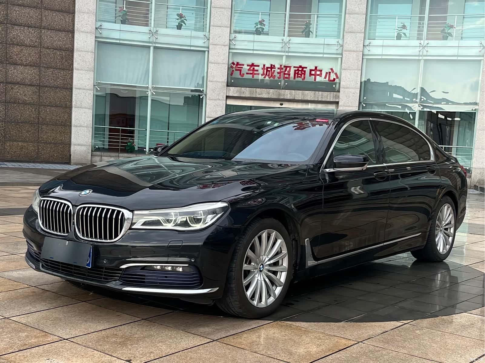 BMW 7 Series, 2017 1