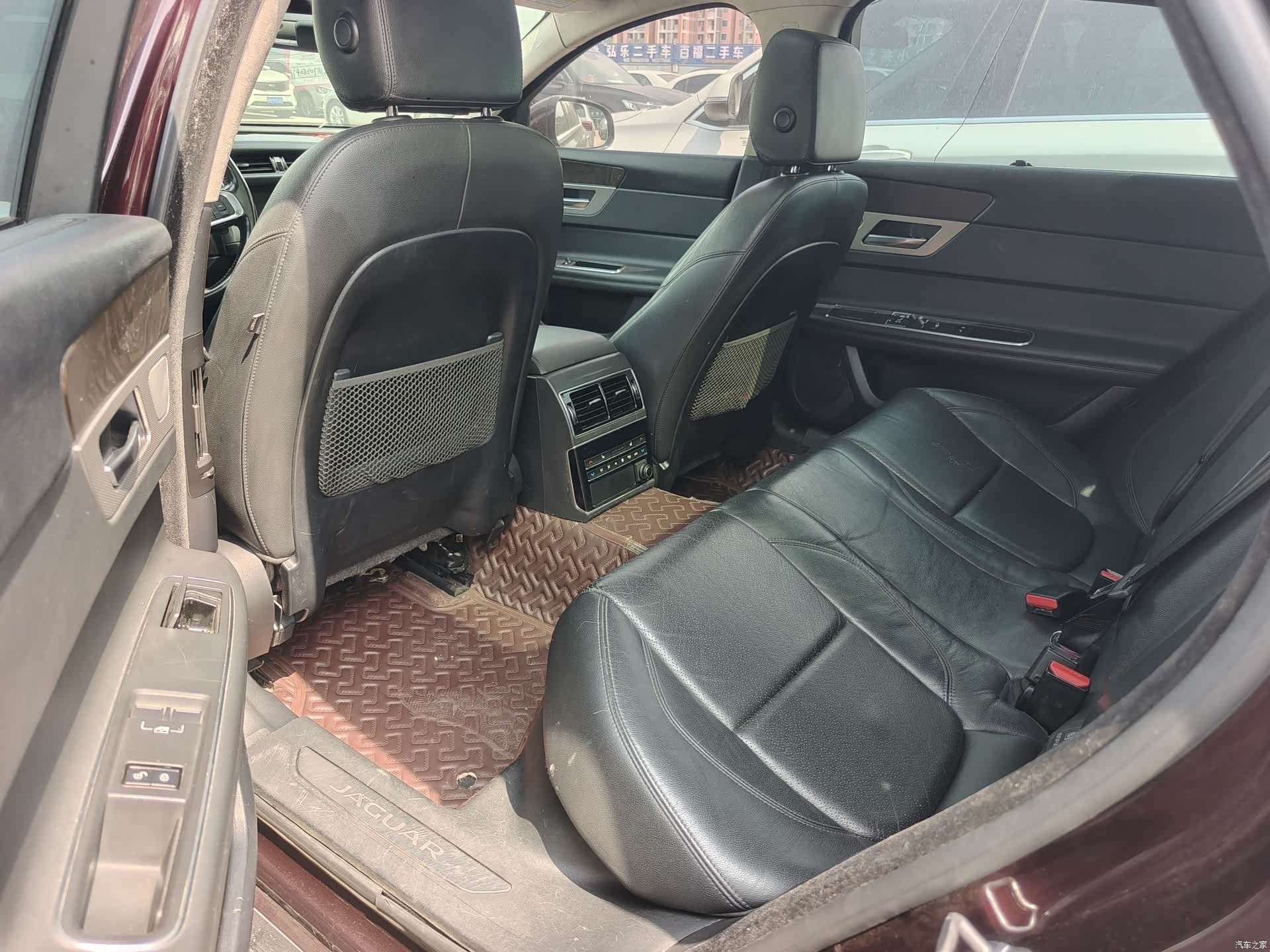 Land Rover XFL, 2018 12