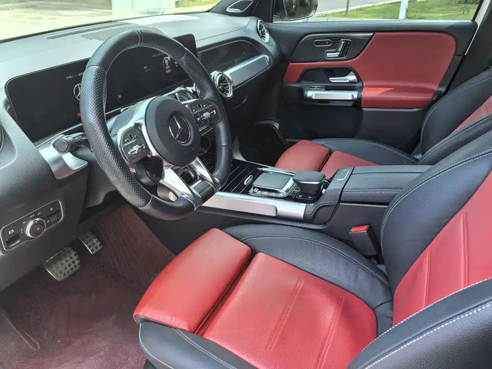 Mercedes-Benz GLB AMG