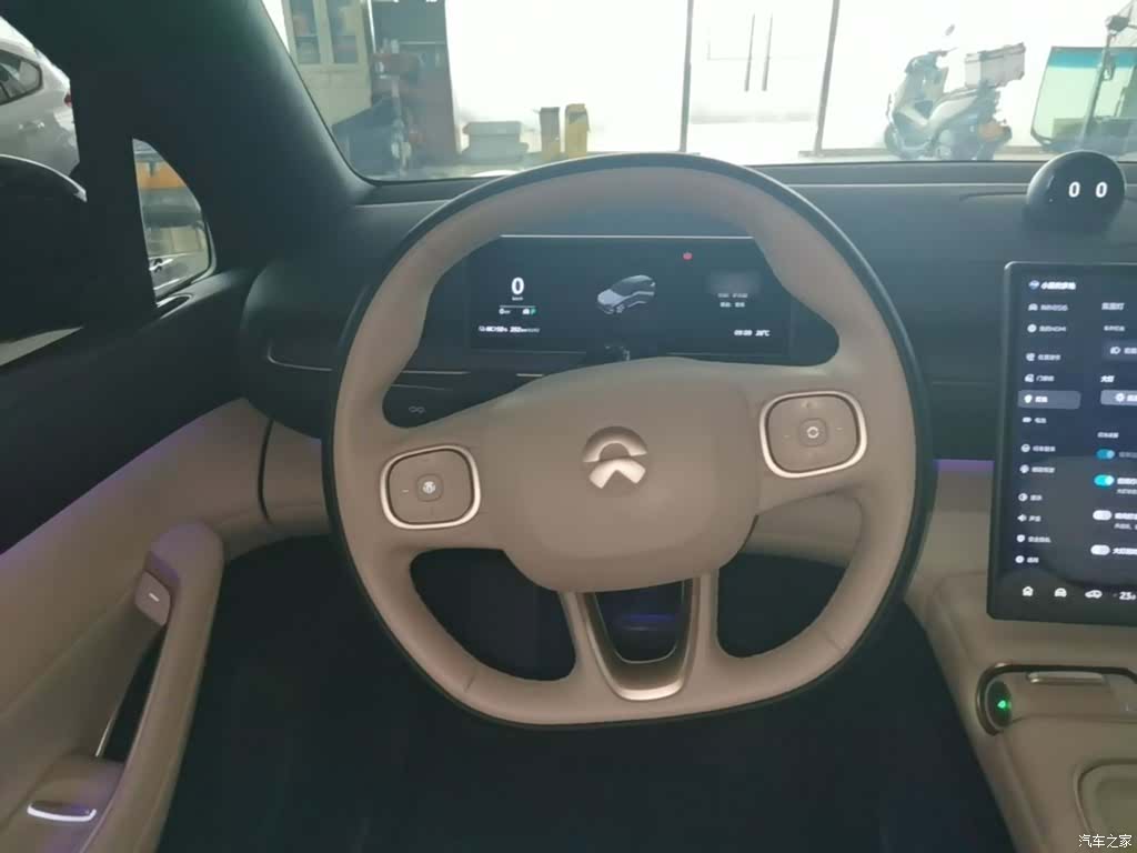 NIO ES6, 2024 11