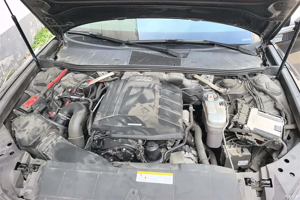 Audi A6L, 2019 10