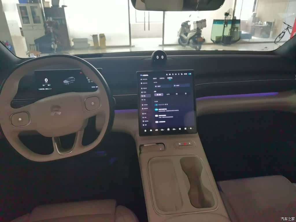 NIO ES6, 2024 10