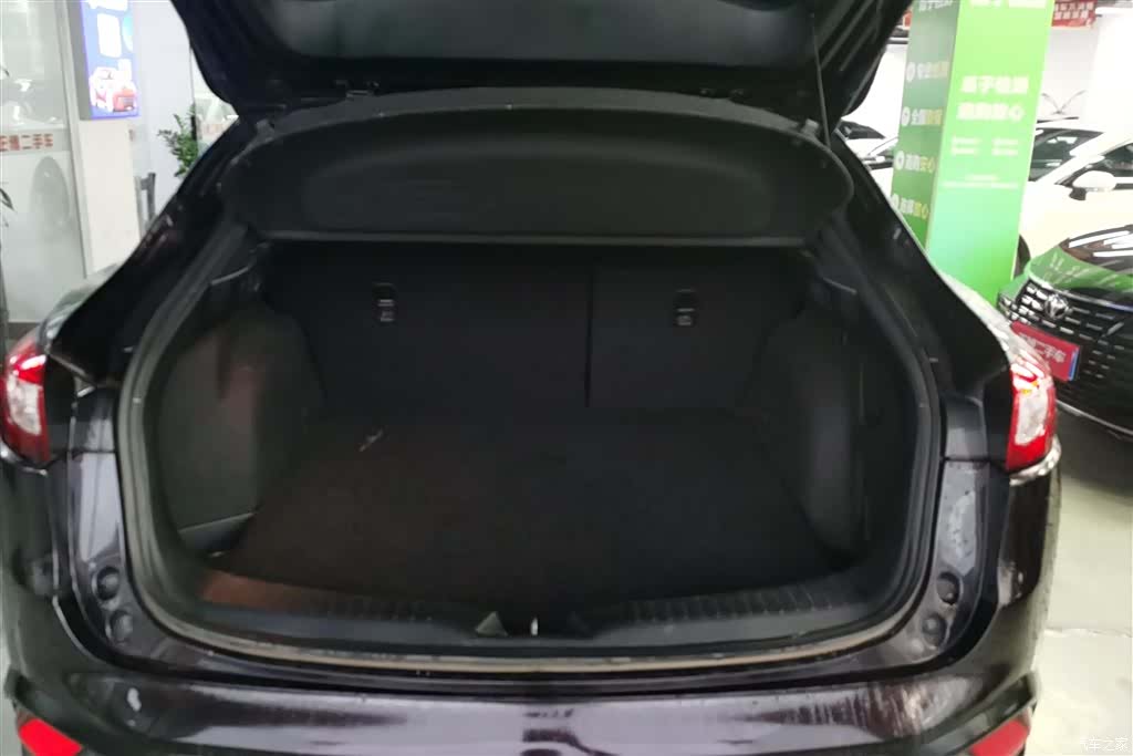Mazda CX-4, 2019 4
