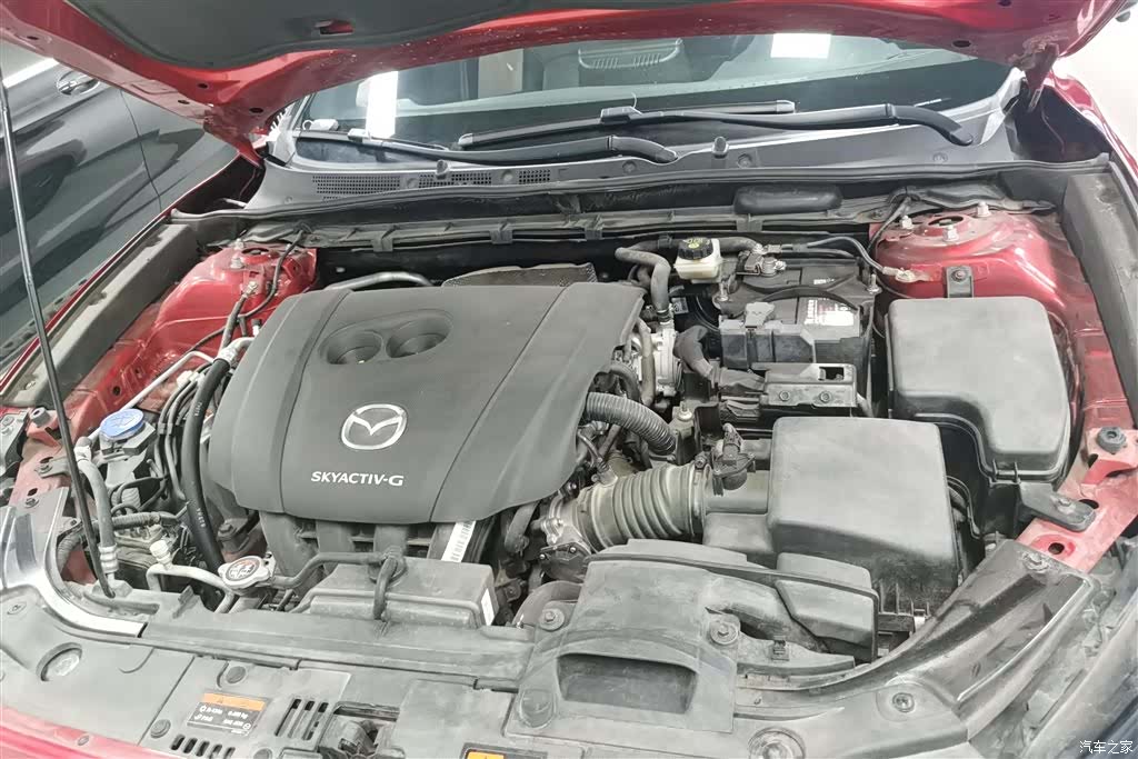 Mazda CX-4, 2021 10