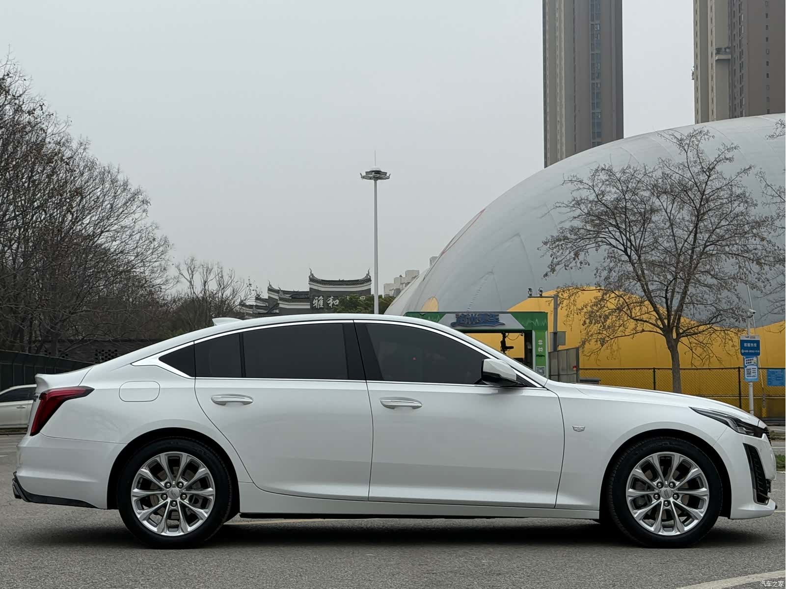 Cadillac CT5, 2022 10