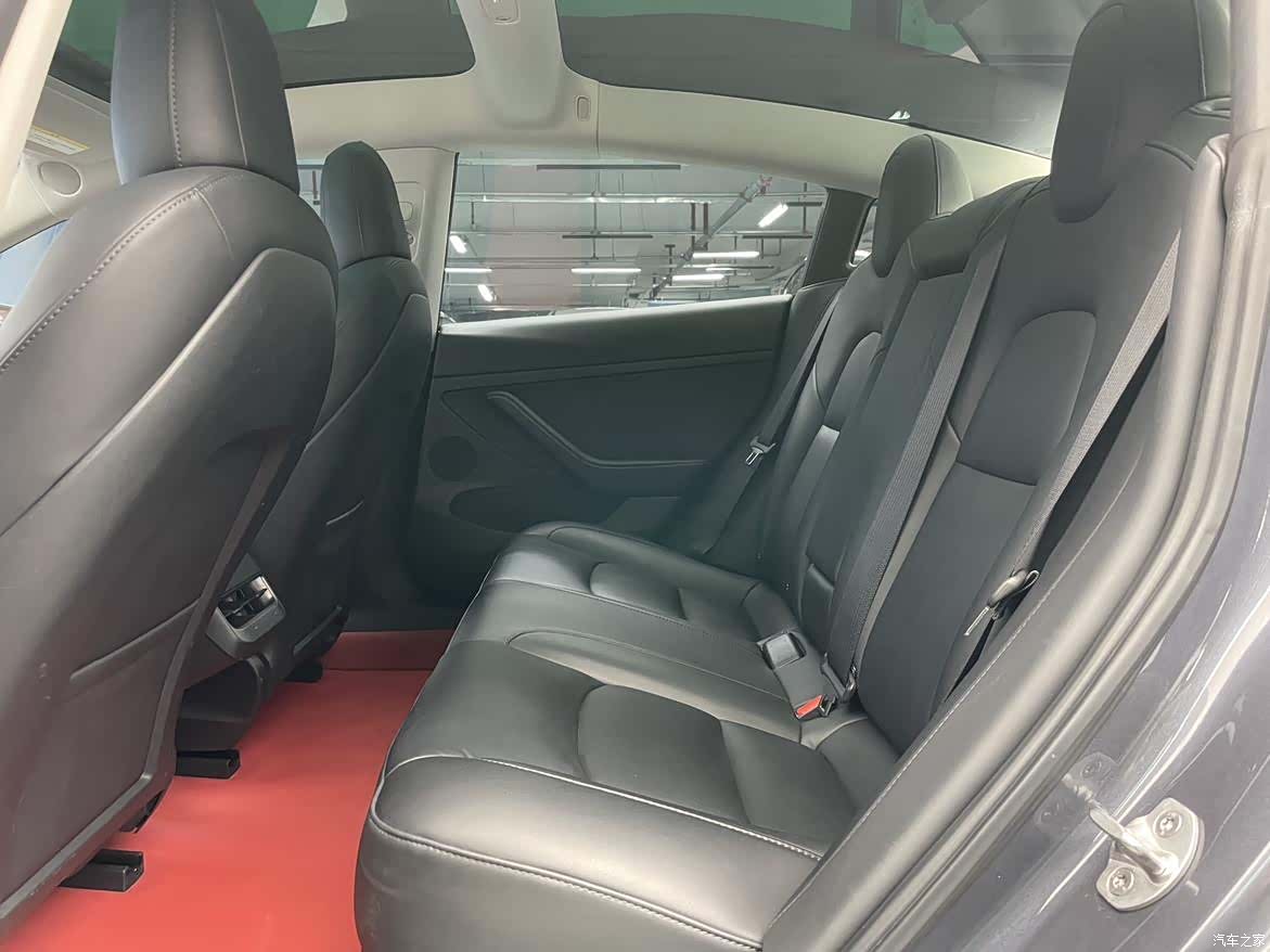 Tesla Model 3, 2022 14