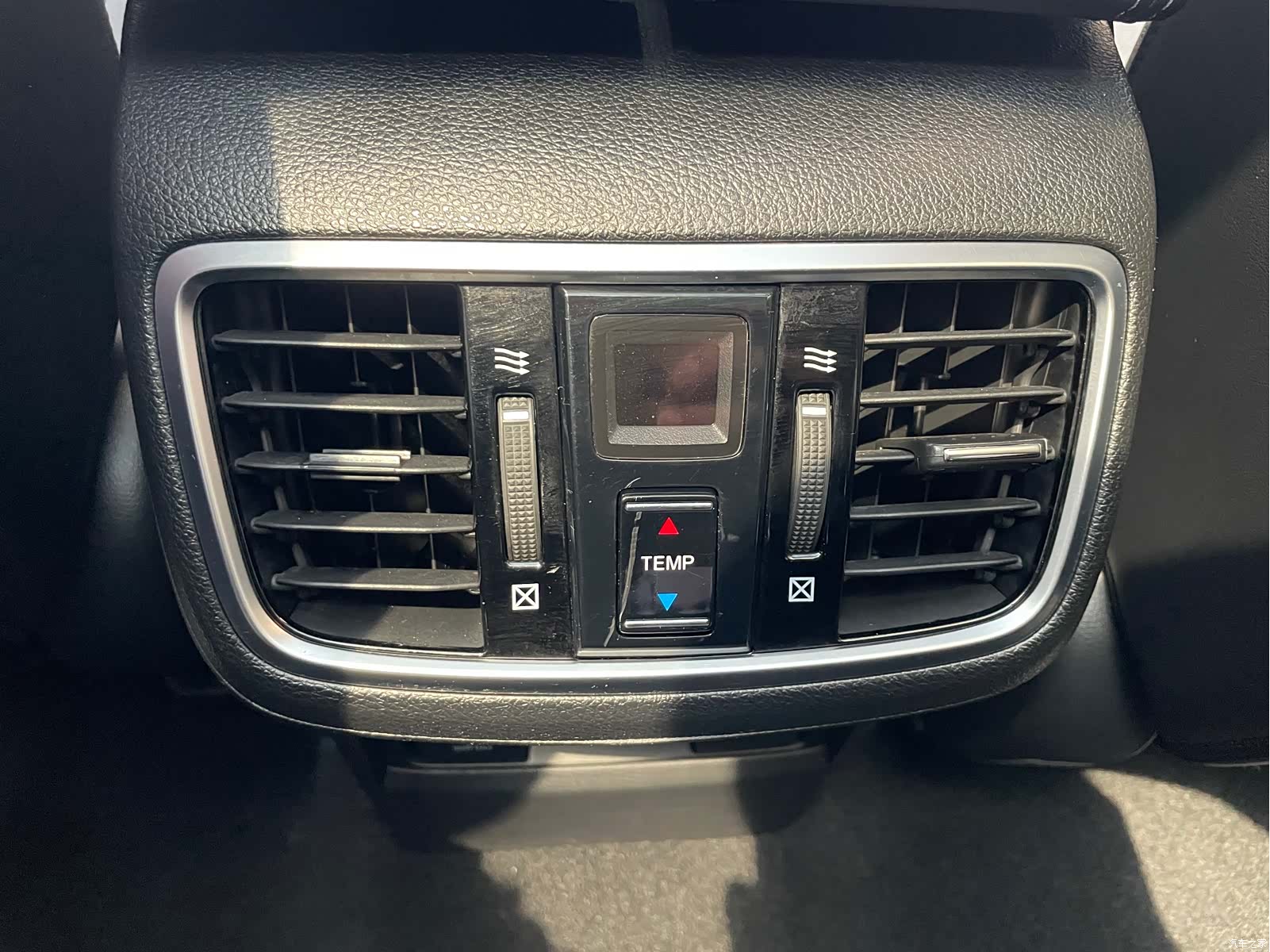 Honda UR-V, 2019 13