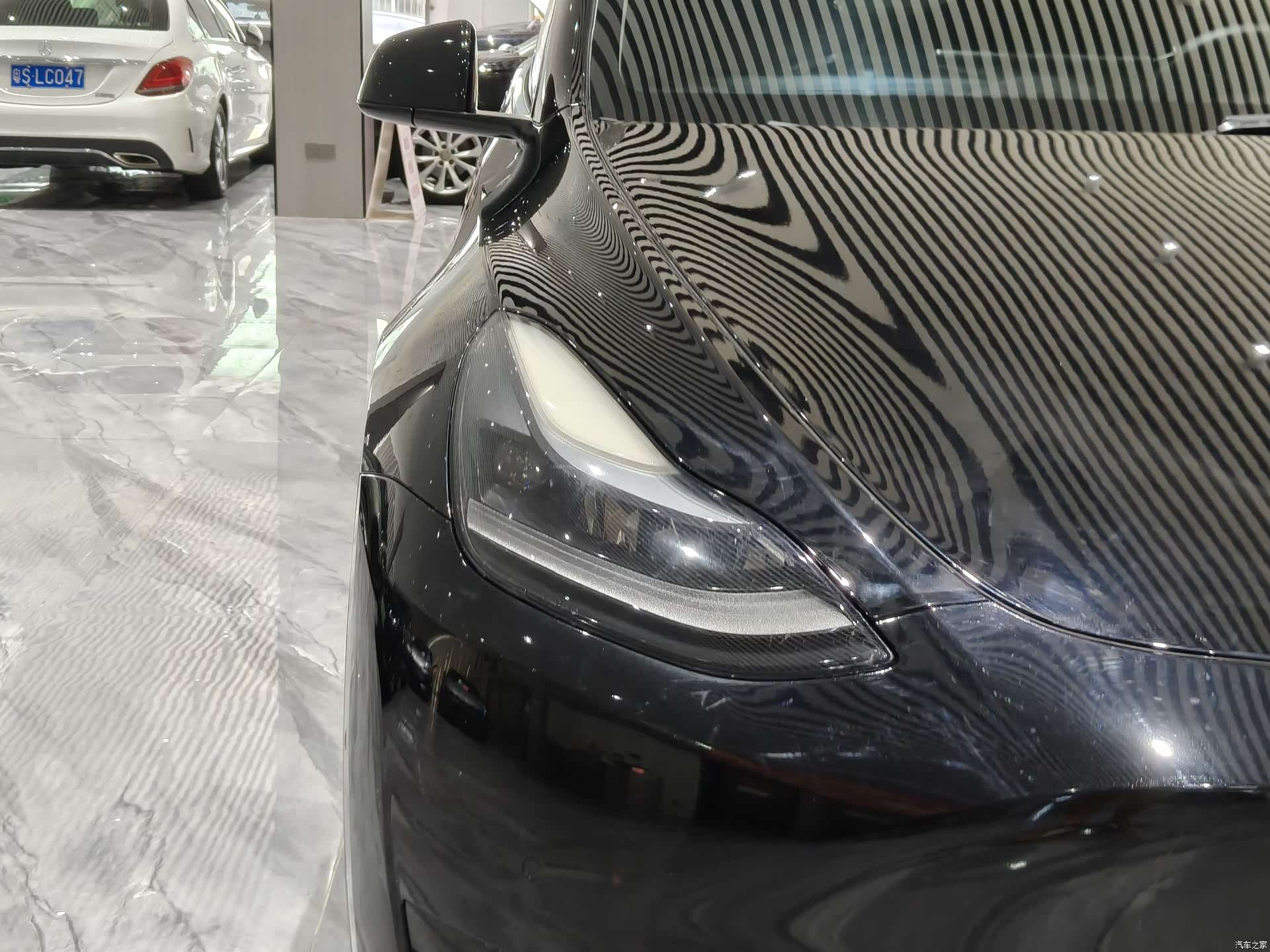 Tesla Model Y, 2022 4