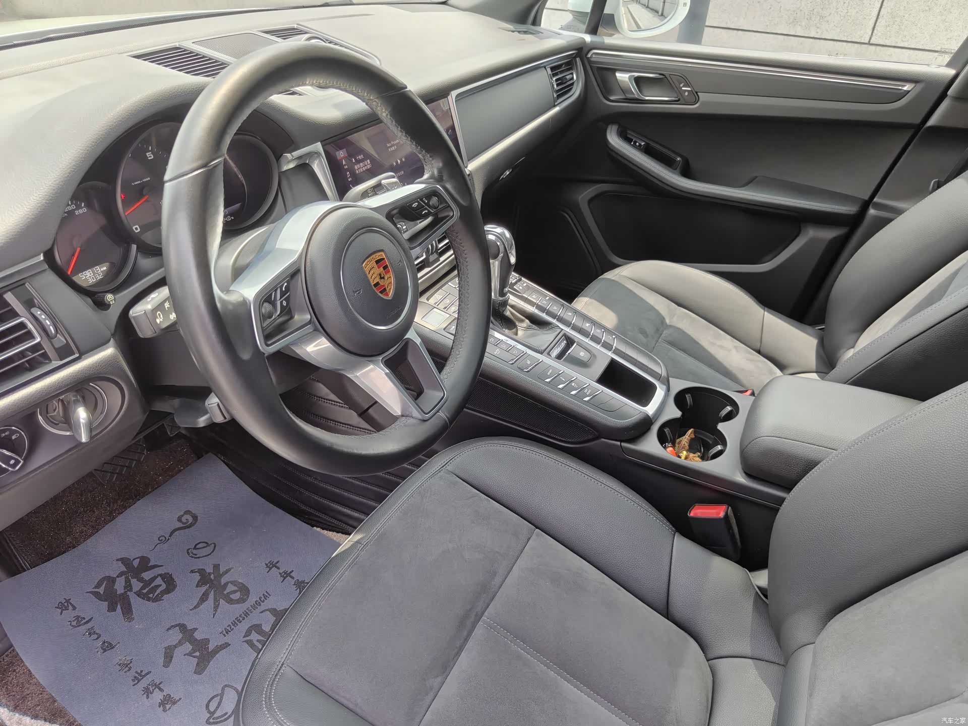 Porsche Macan, 2019 8