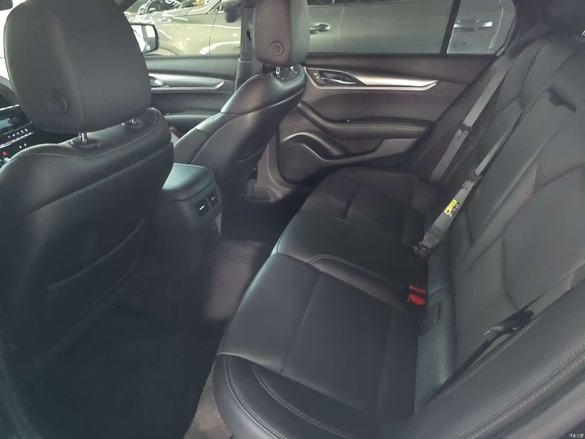 Cadillac CT5, 2022 6