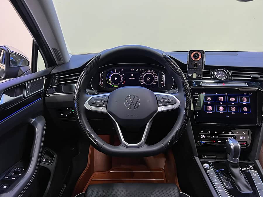 Volkswagen Magotan PHEV 2023, фото 11