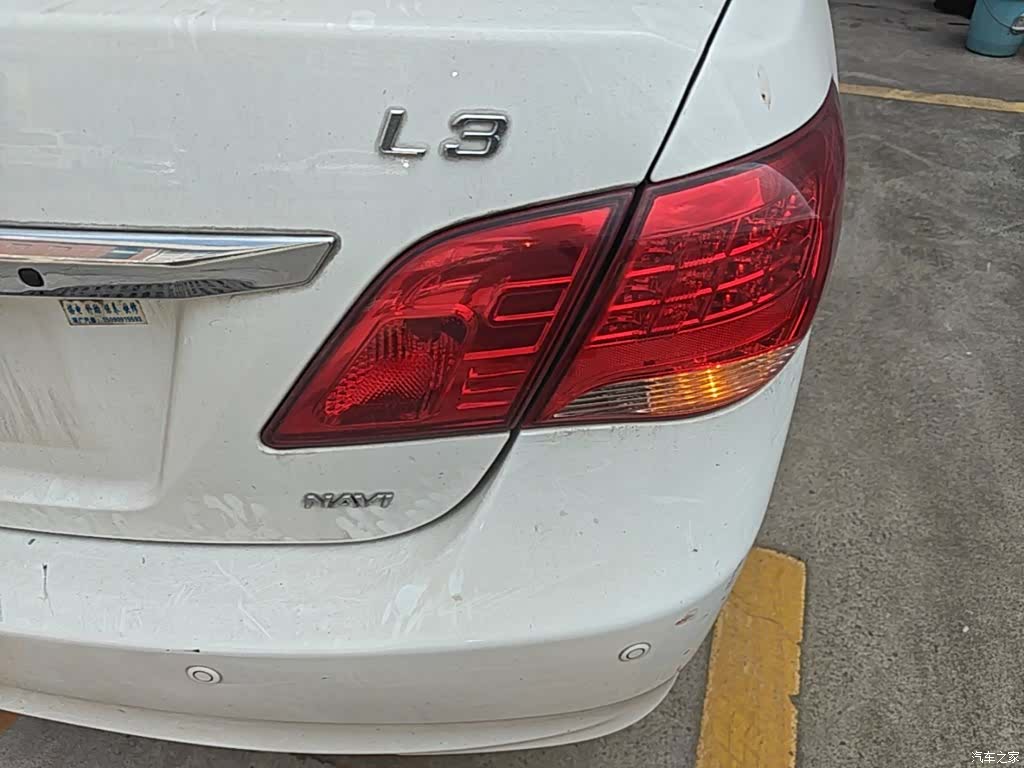 BYD L3, 2014 24