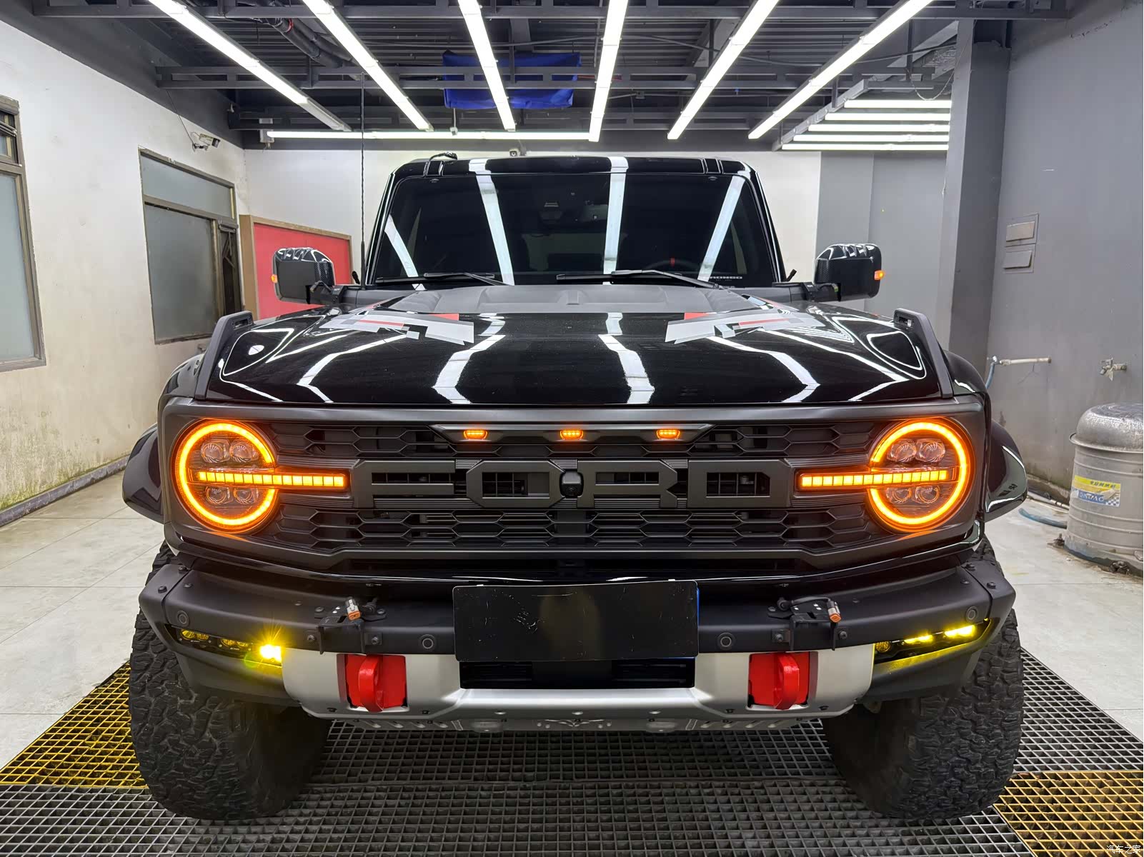 BroncoLieMa Bronco
