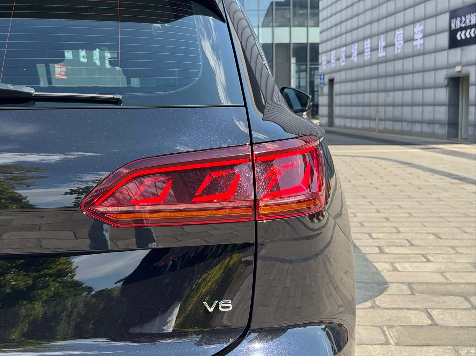 Volkswagen Touareg, 2021 11