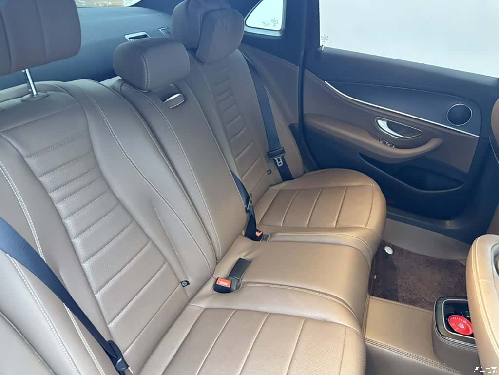 Mercedes-Benz E-Class, 2021 13