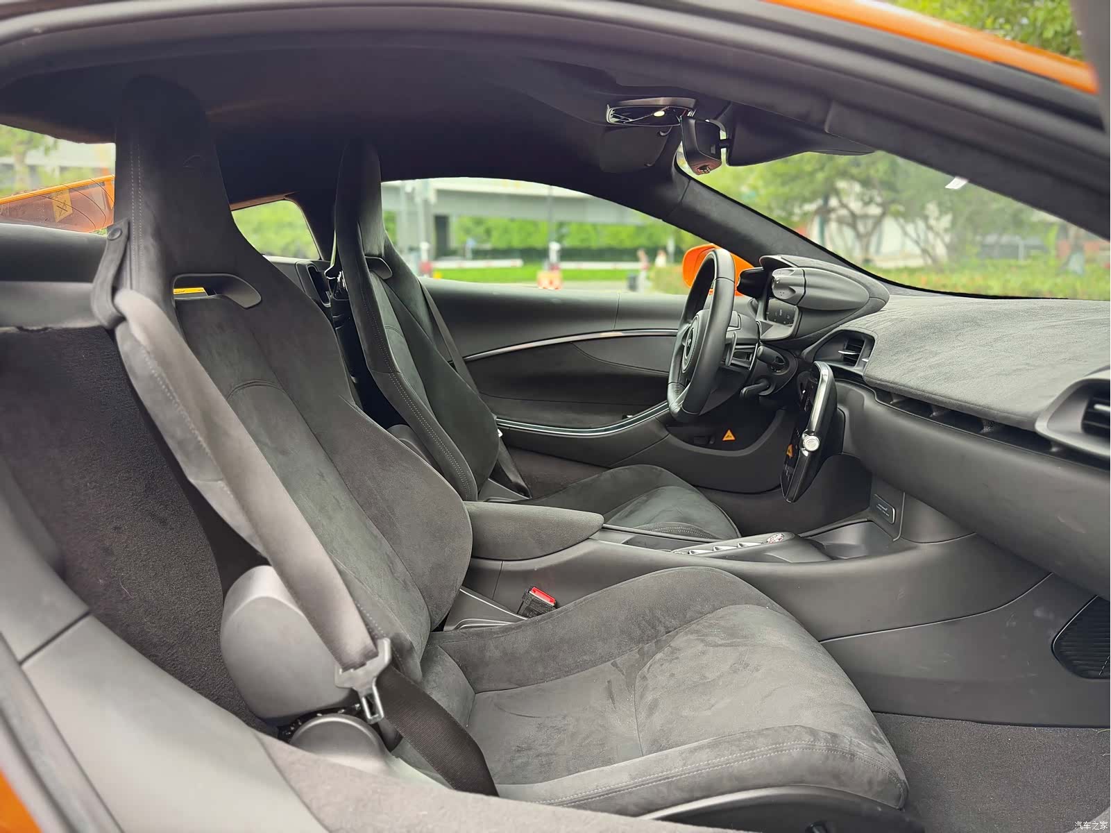 McLaren Artura, 2024 12