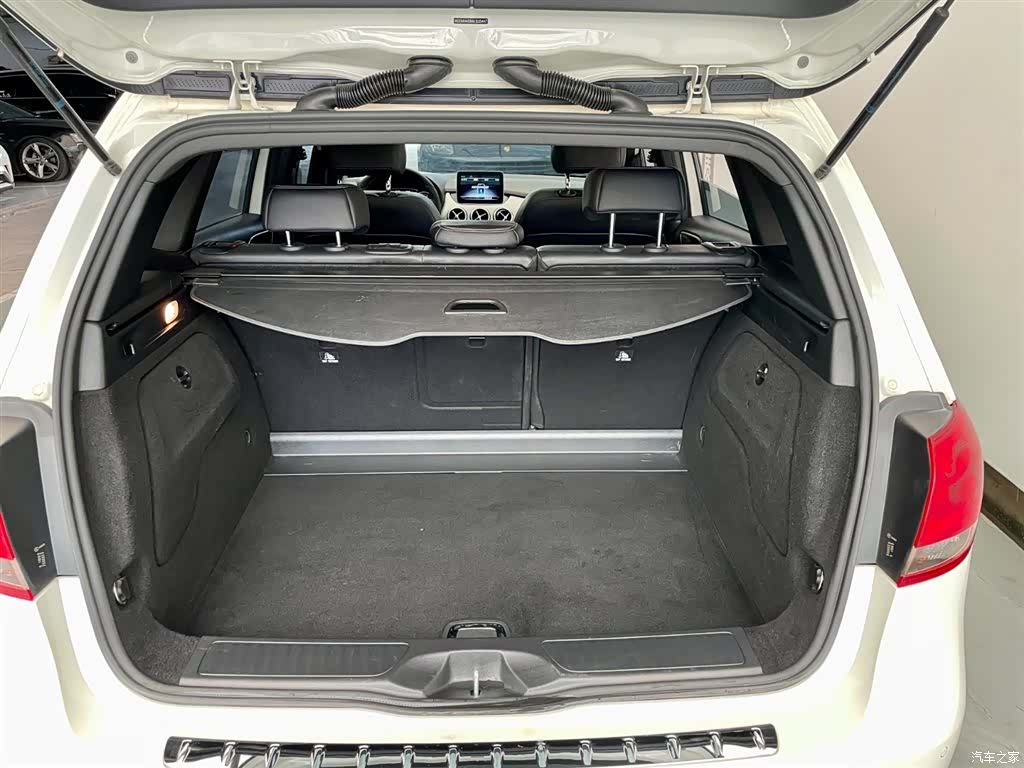 Mercedes-Benz B-Class, 2019 19