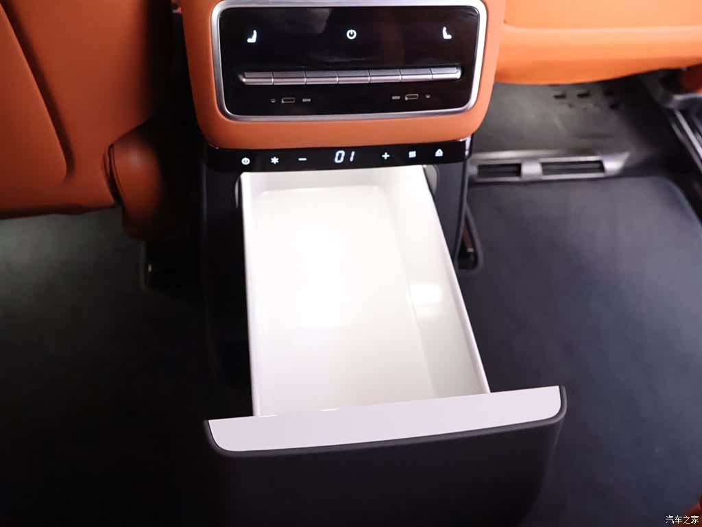 Li Auto L9, 2023 21