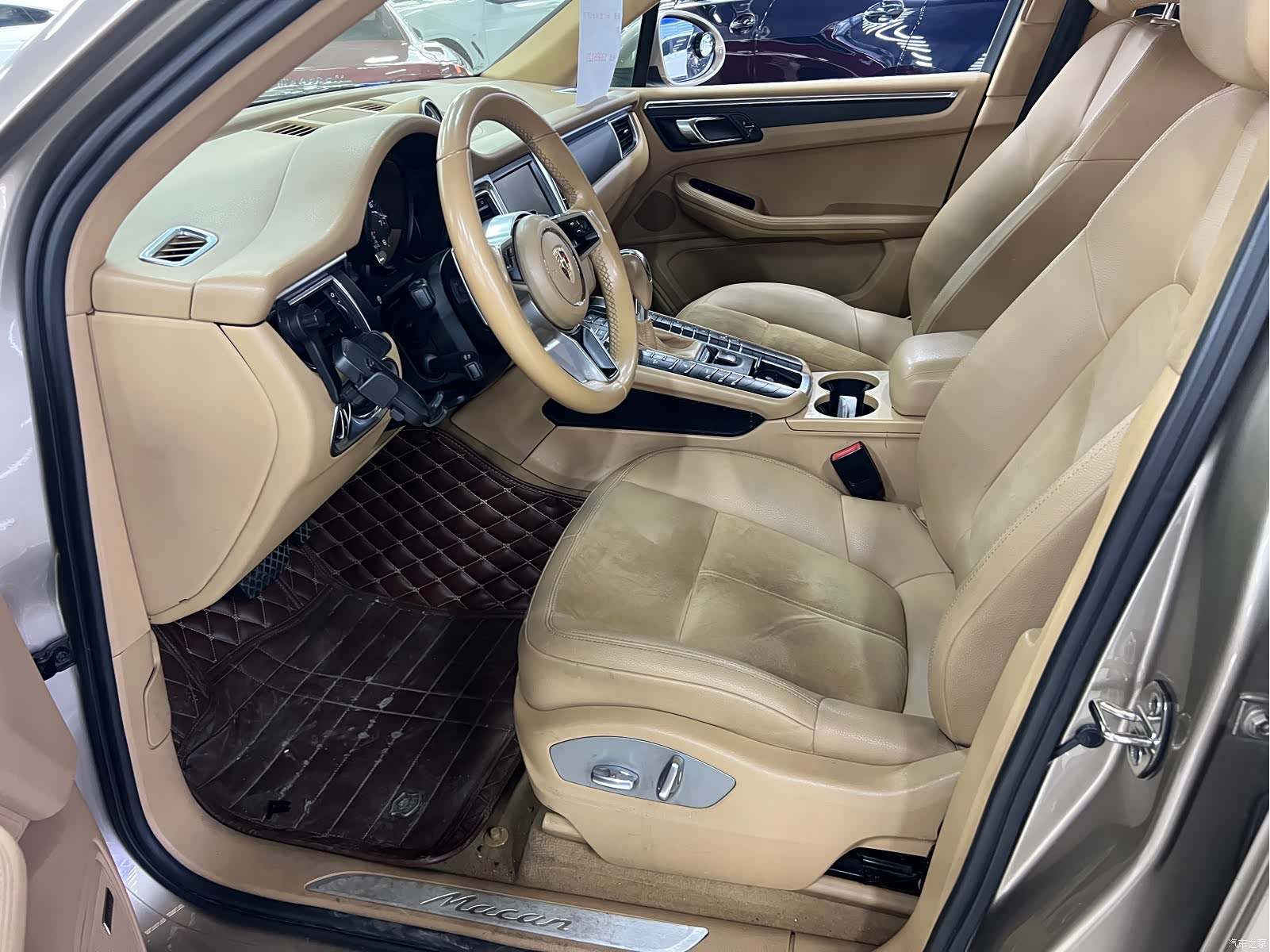Porsche Macan, 2015 все фото