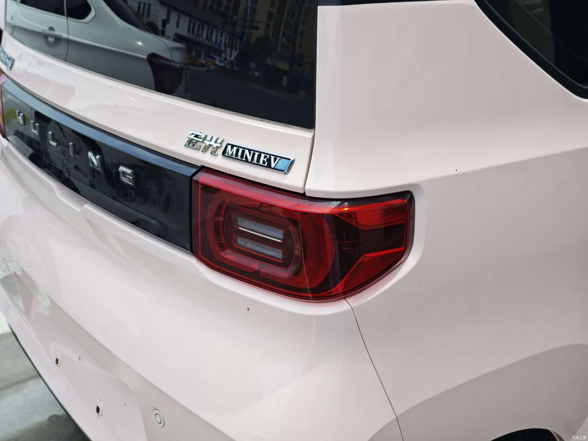 Wuling MINIEV, 2022 13