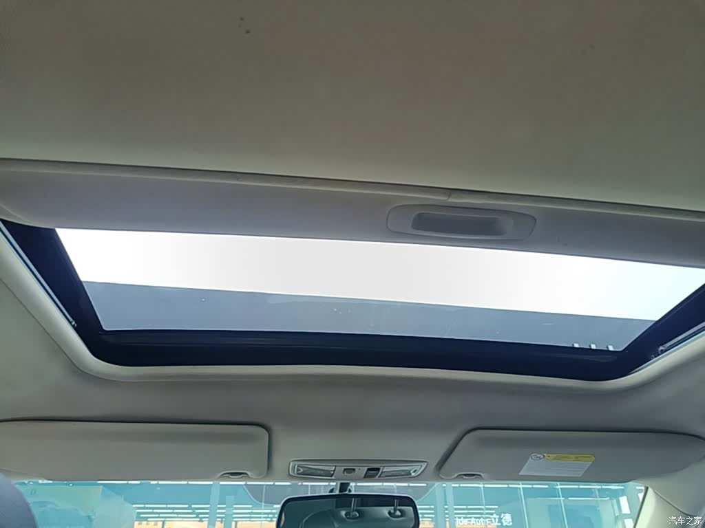 Mitsubishi Outlander, 2018 18