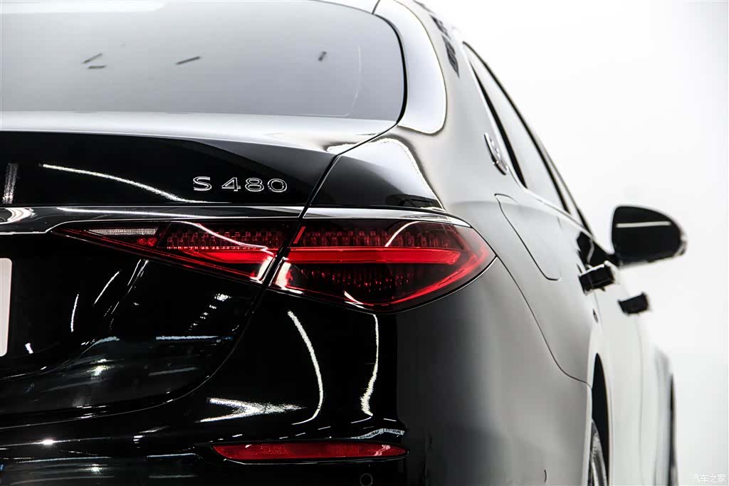 Maybach S-Class, 2022 11